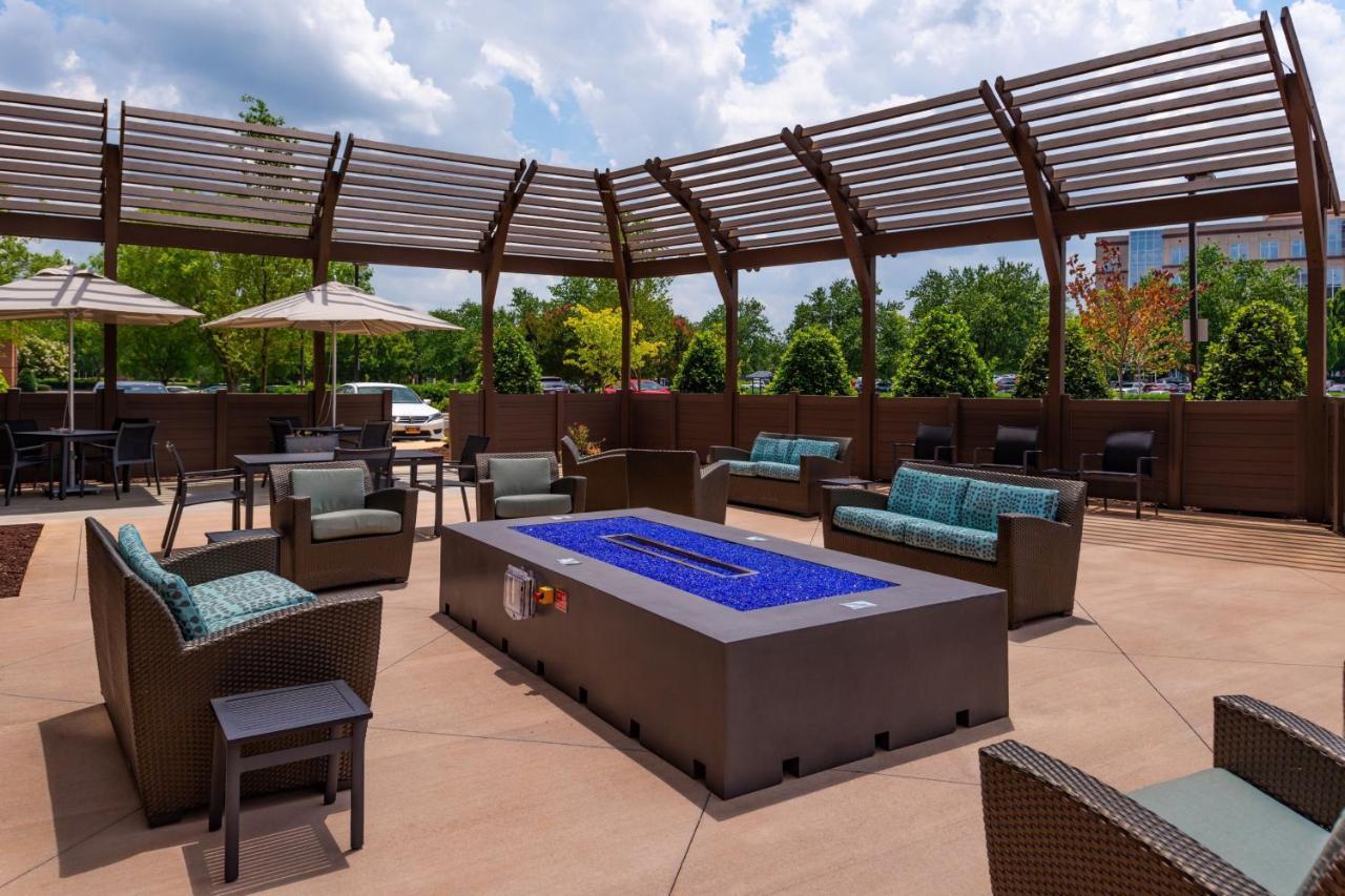 Residence Inn By Marriott Charlotte Northlake Exterior foto