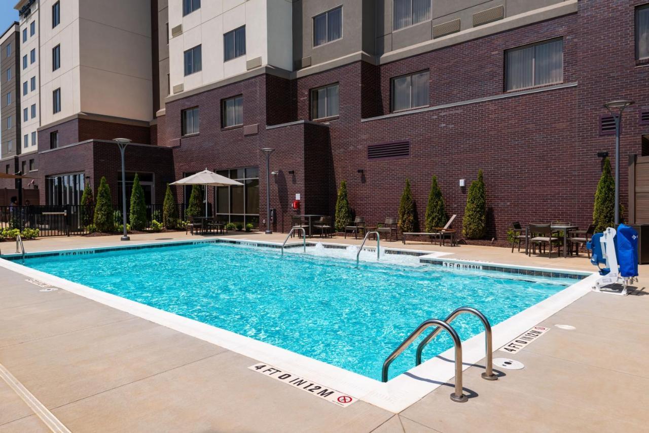 Residence Inn By Marriott Charlotte Northlake Exterior foto